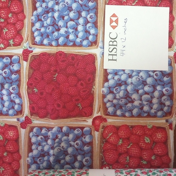 NEW Vintage Lot of Strawberry Fabric, Raspberries & Blueberries - Picture 4 of 4
